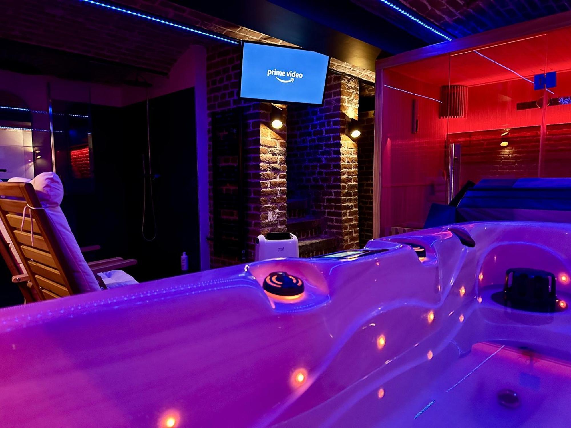 Le Bijou - Appartement, Sauna Et Jacuzzi - Lille Ngoại thất bức ảnh