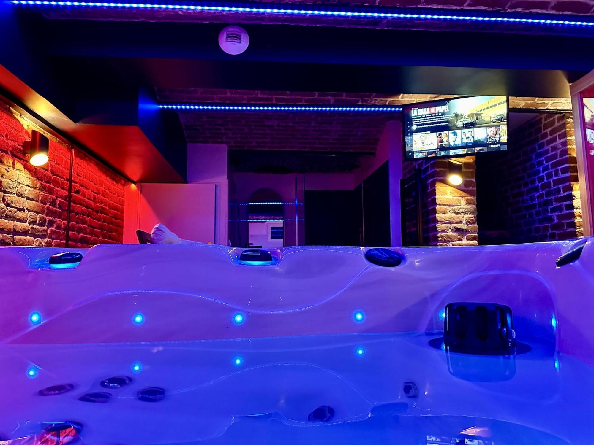 Le Bijou - Appartement, Sauna Et Jacuzzi - Lille Ngoại thất bức ảnh