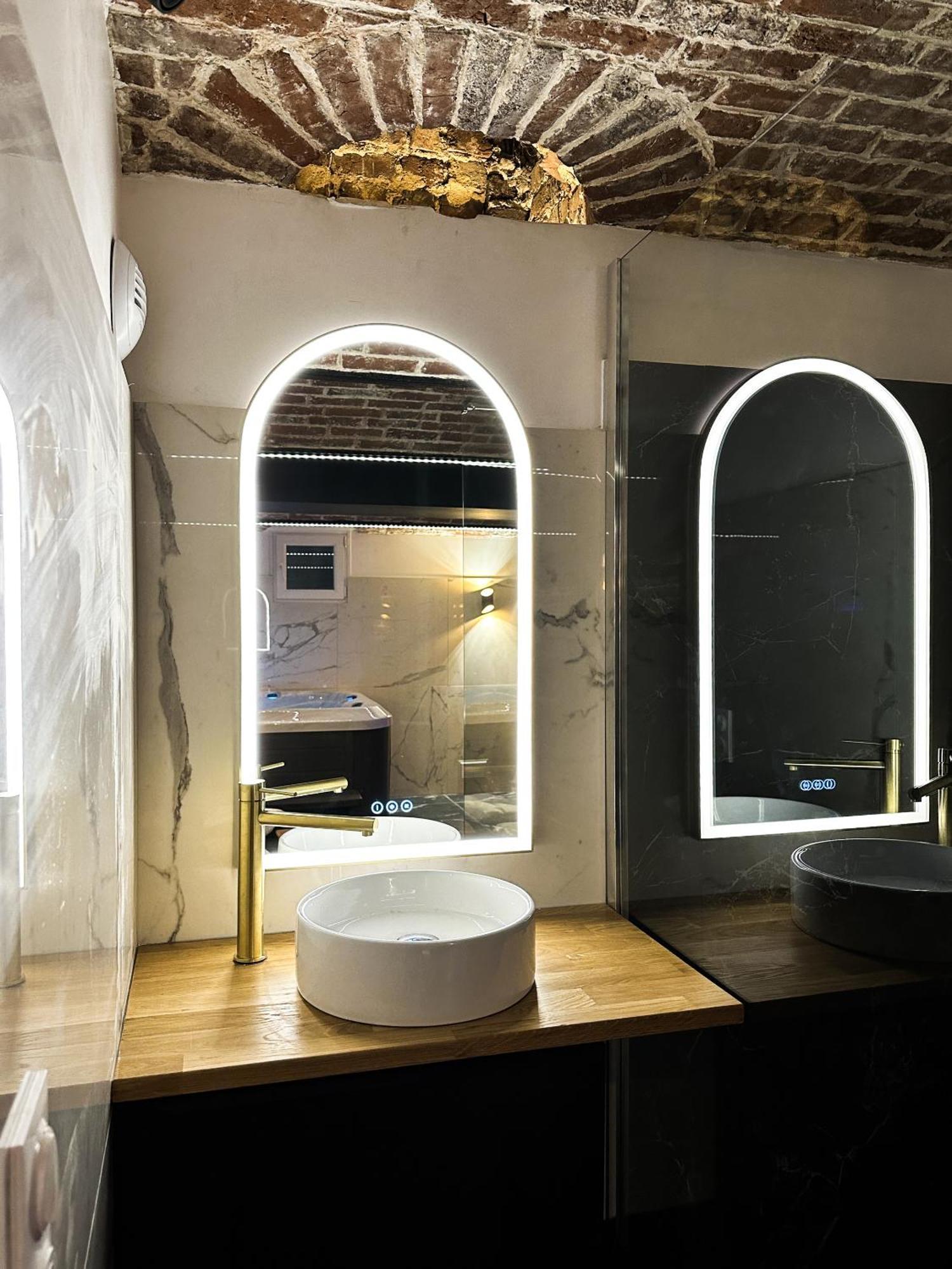 Le Bijou - Appartement, Sauna Et Jacuzzi - Lille Ngoại thất bức ảnh