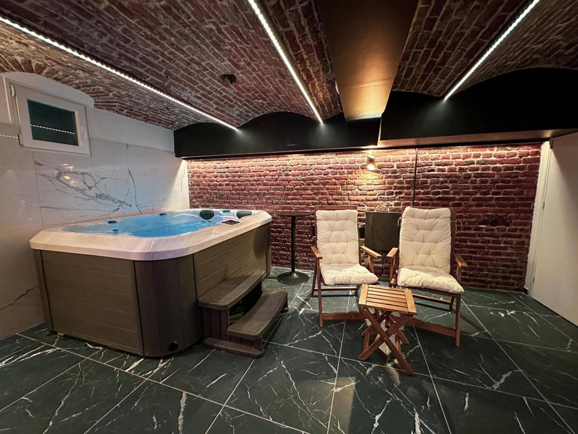 Le Bijou - Appartement, Sauna Et Jacuzzi - Lille Ngoại thất bức ảnh